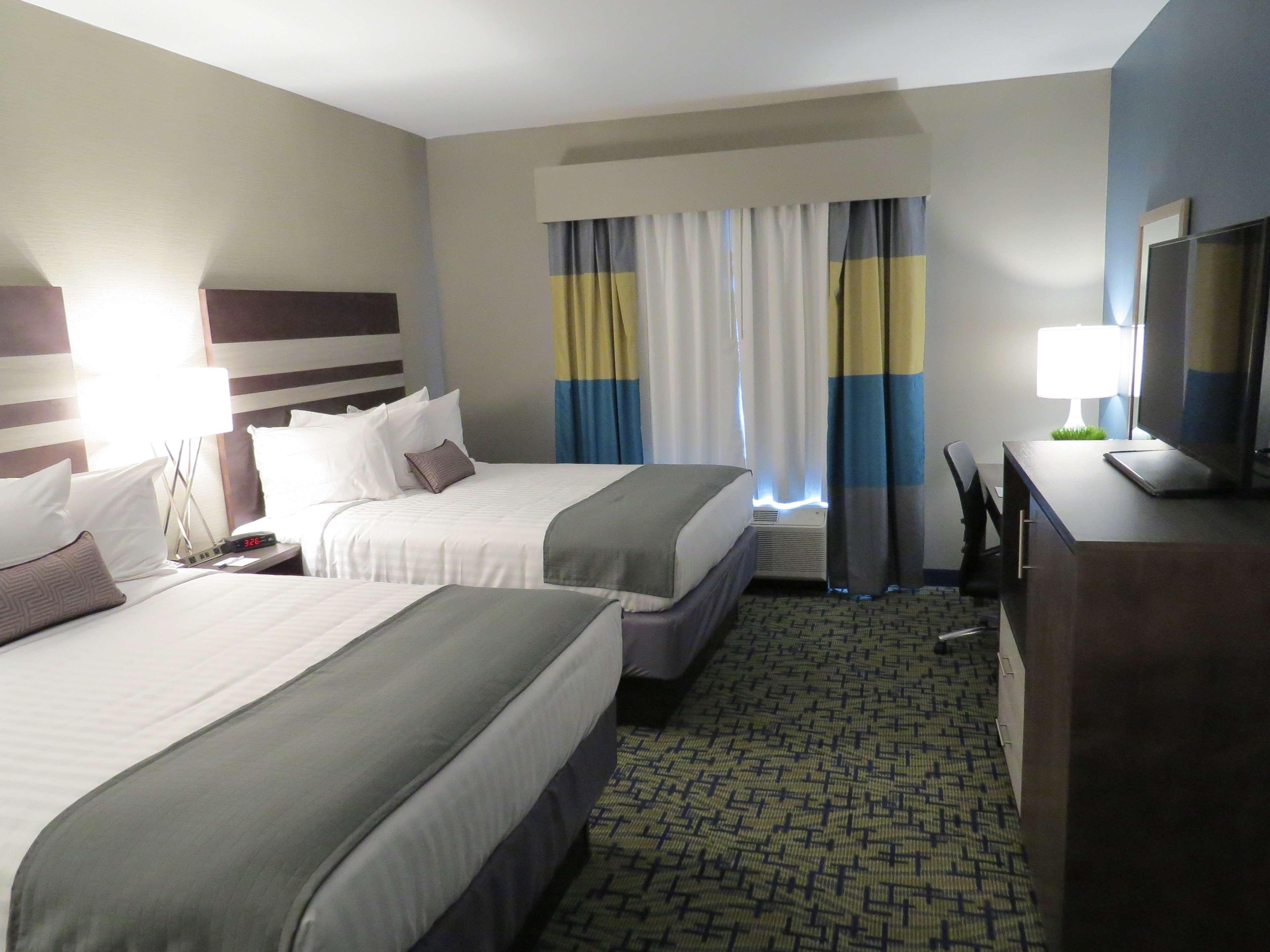 Best Western Plus Midwest Inn Омаха Экстерьер фото