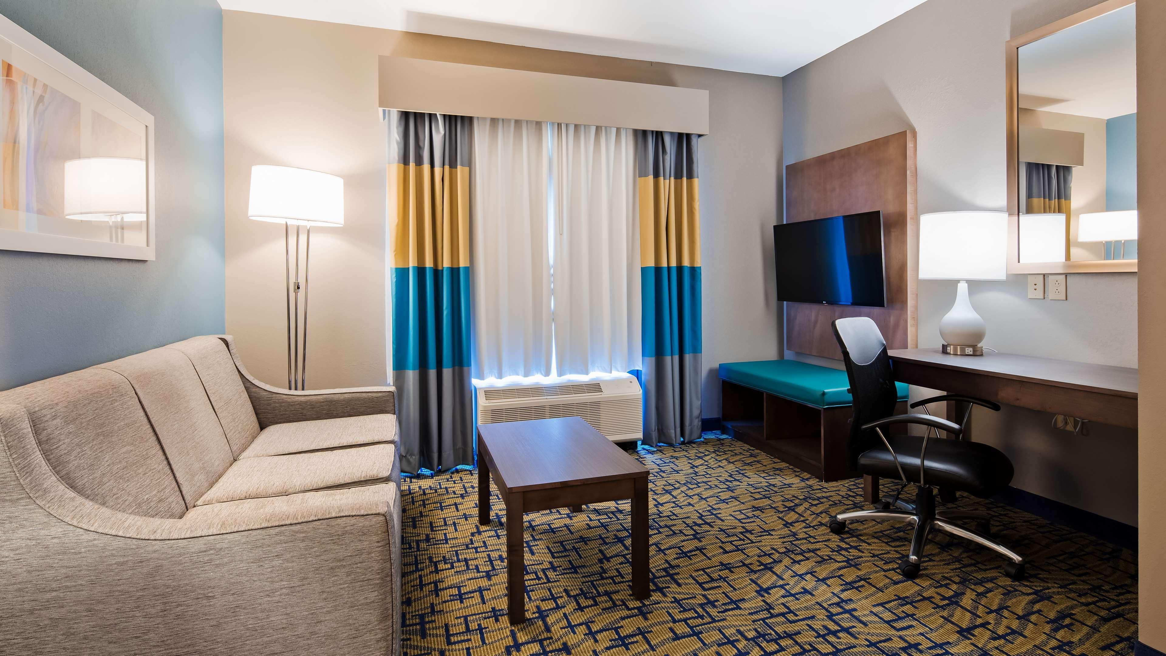 Best Western Plus Midwest Inn Омаха Экстерьер фото