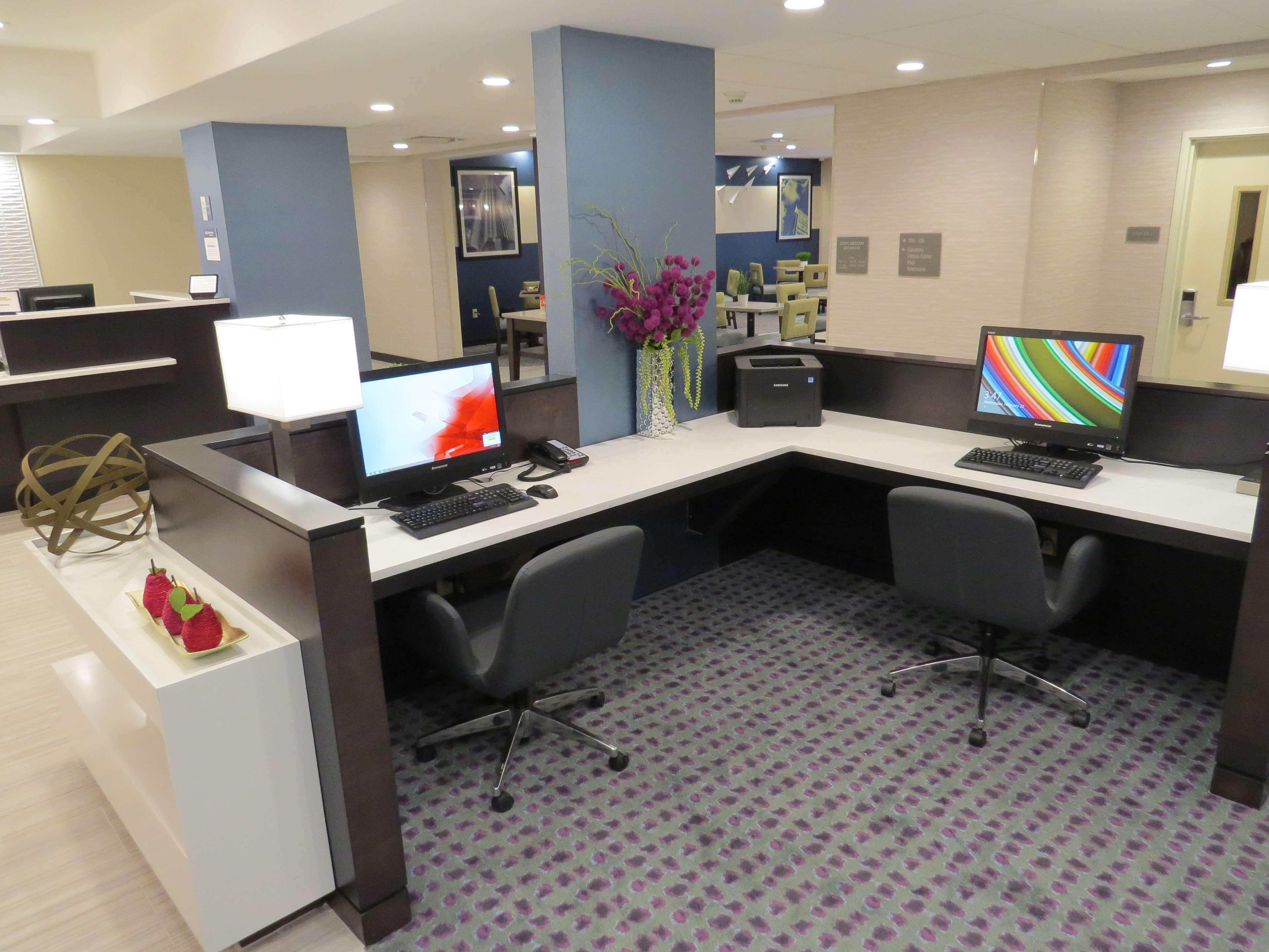 Best Western Plus Midwest Inn Омаха Экстерьер фото