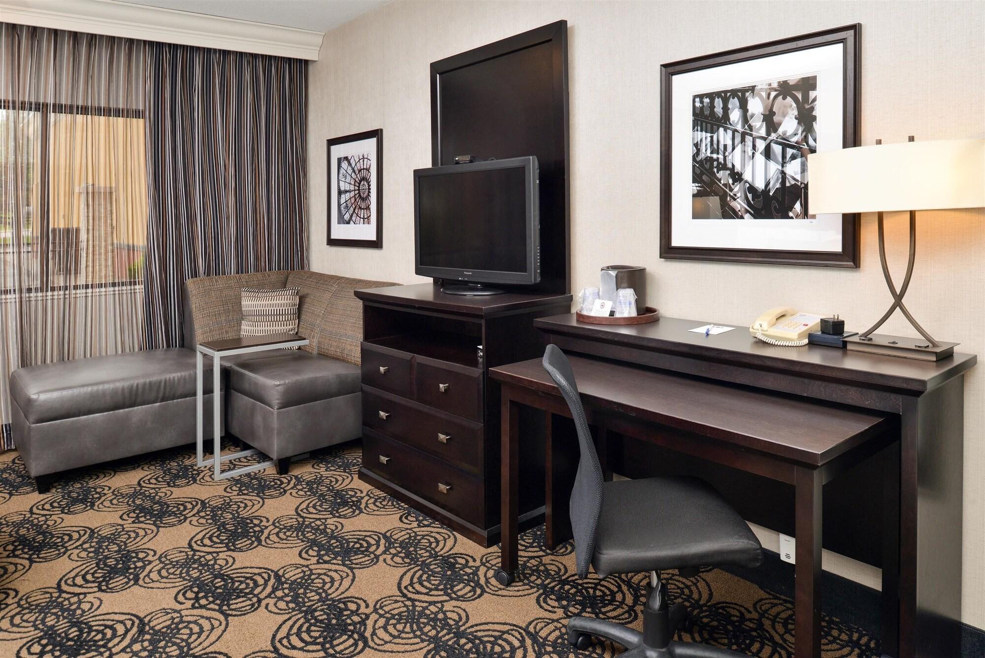 Best Western Plus Midwest Inn Омаха Экстерьер фото