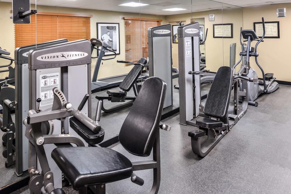 Best Western Plus Midwest Inn Омаха Экстерьер фото