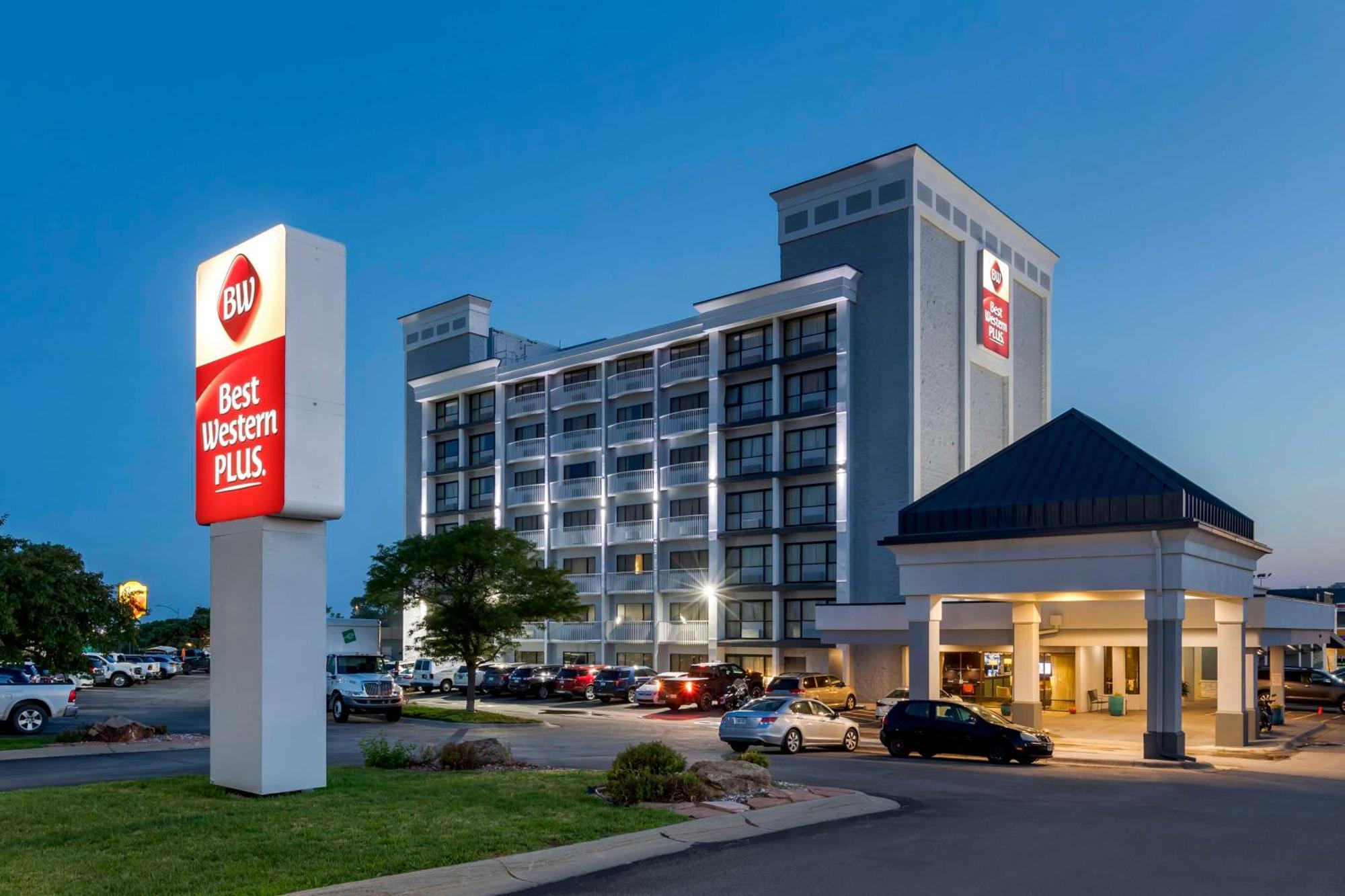 Best Western Plus Midwest Inn Омаха Экстерьер фото